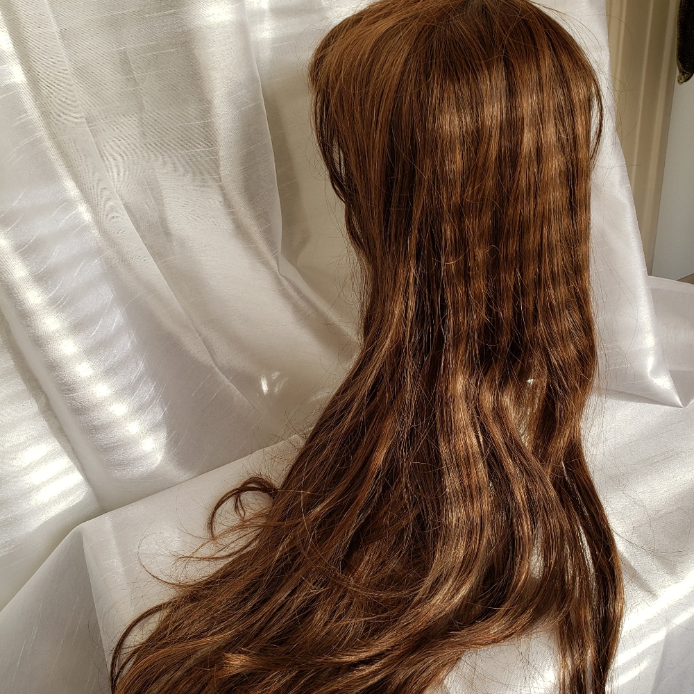 NWT -- Wig -- Reddish-brown wavy